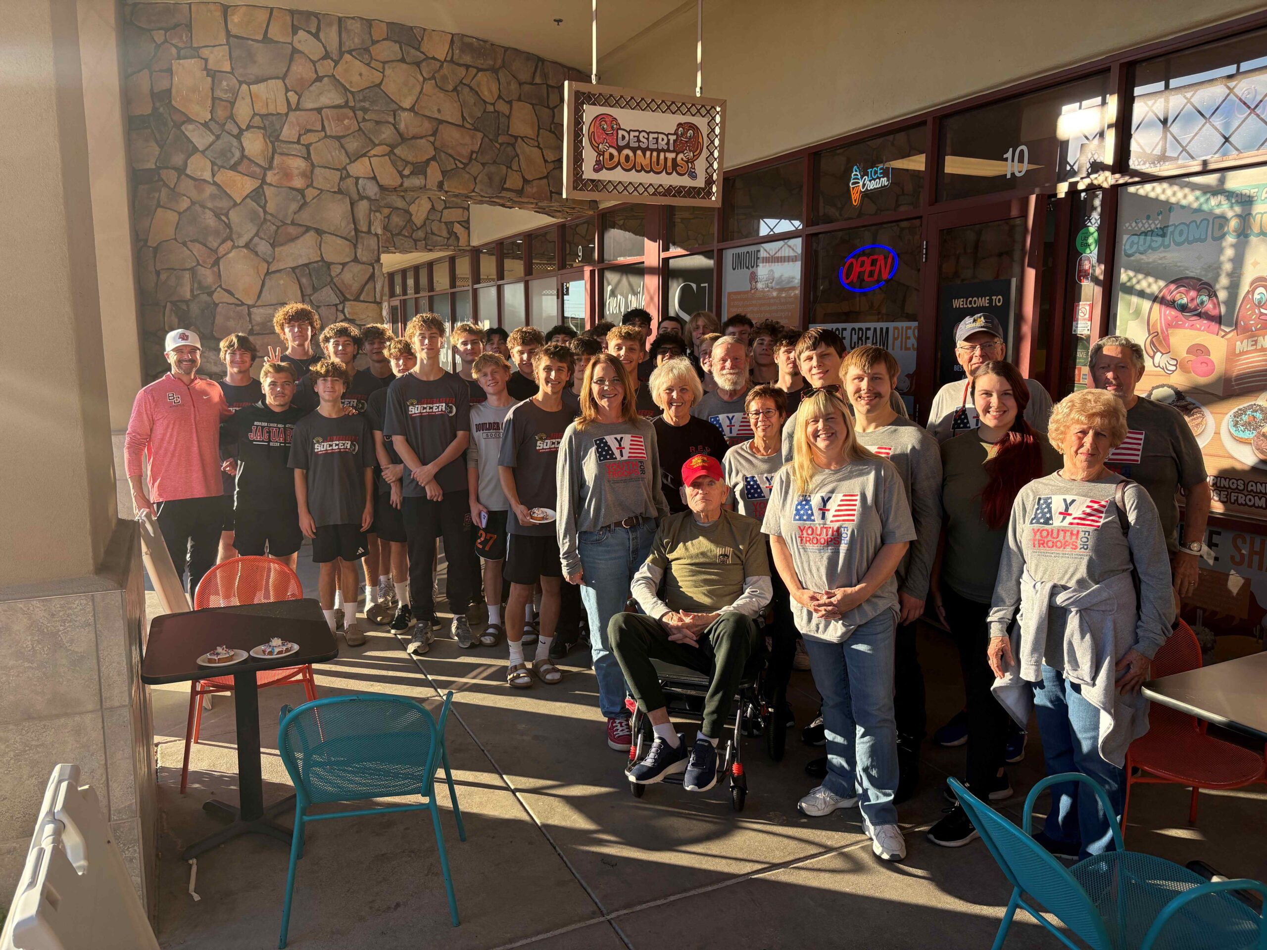 Youth For Troops group photo